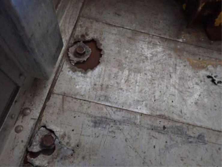 2015-freightliner-mt55-image-43