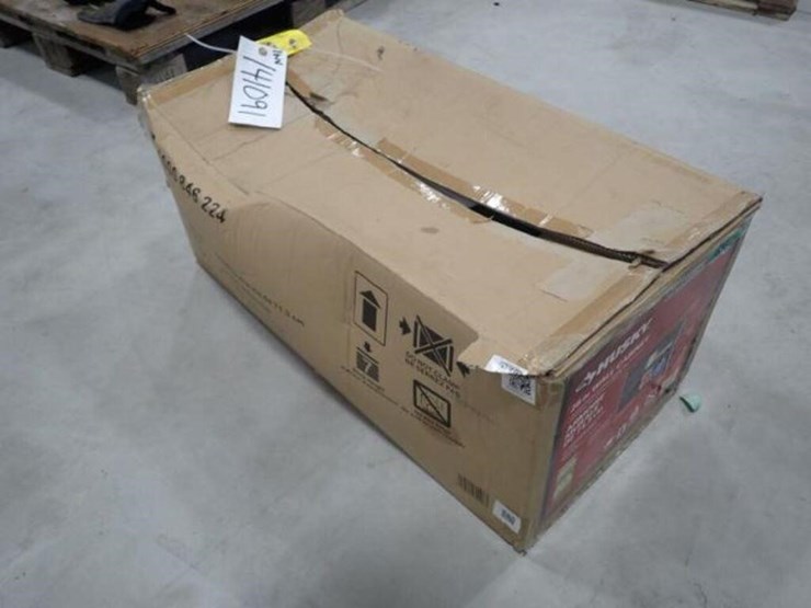 husky-28-in.-wall-cabinet-image-2