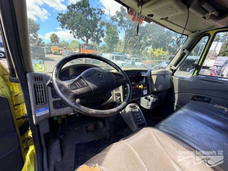 international-durastar-4400-image-10