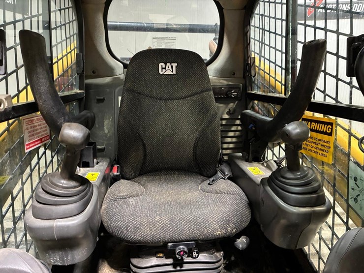 2018-caterpillar-289d-image-22