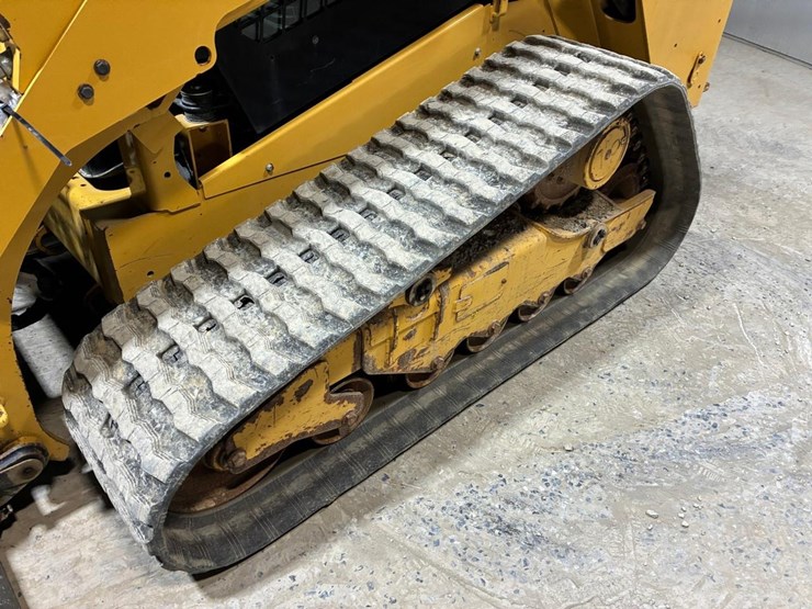 2018-caterpillar-289d-image-12