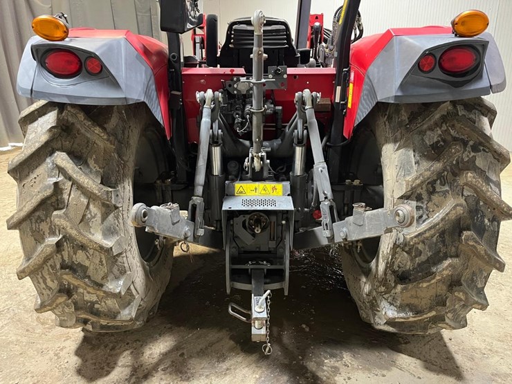 massey-ferguson-4708-image-13