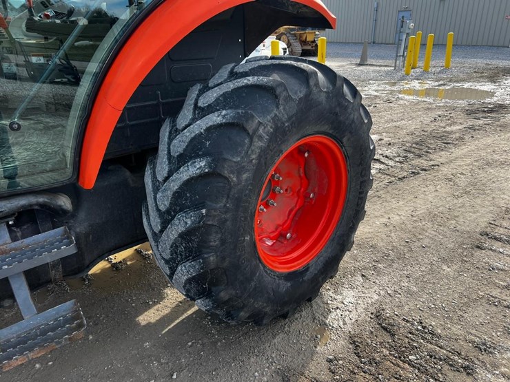 2010-kubota-m8540-image-13