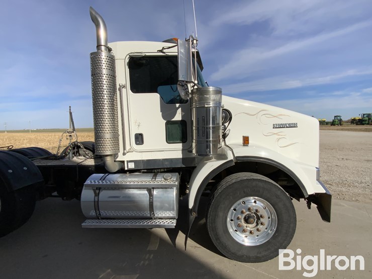2007-kenworth-t800b-image-20