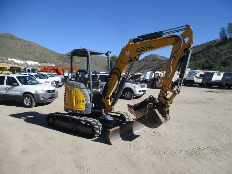 gehl-z35-image-2