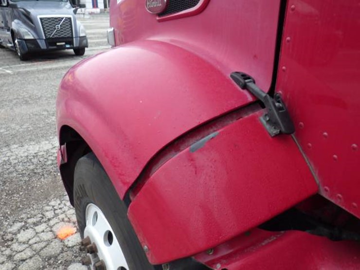 peterbilt-386-image-20