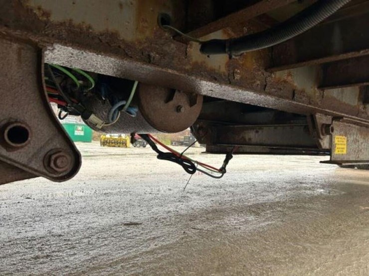 2002-bws-trailer-image-27