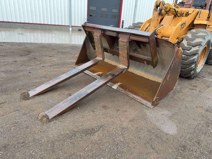 1990-case-721-image-28