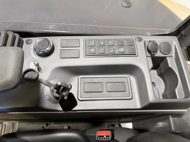 2026-develon-dx27z-7-image-29