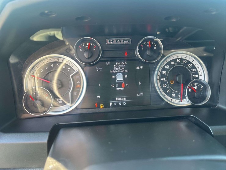 2023-dodge-1500-image-9