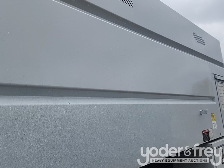 ford-f750-xl-image-30