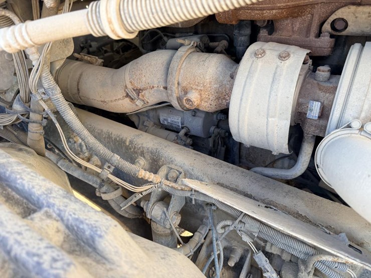 2007-freightliner-columbia-120-image-31