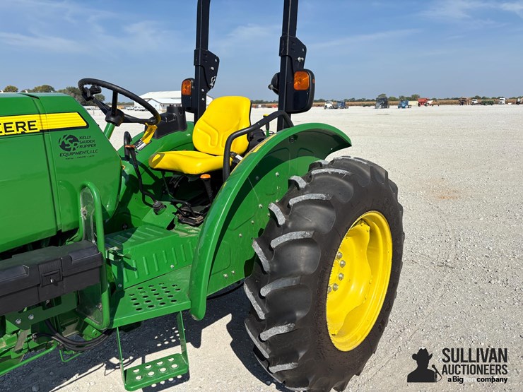john-deere-5045e-image-14