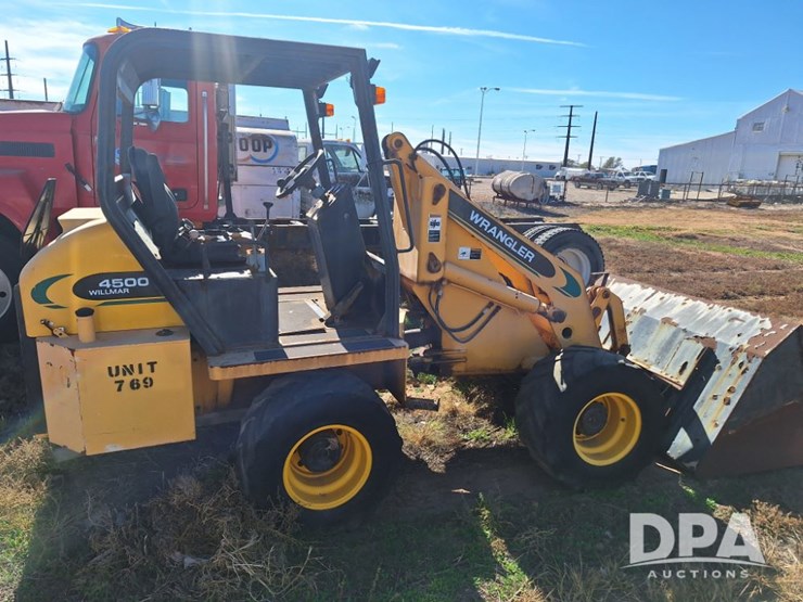 willmar-wrangler-4500-image-2