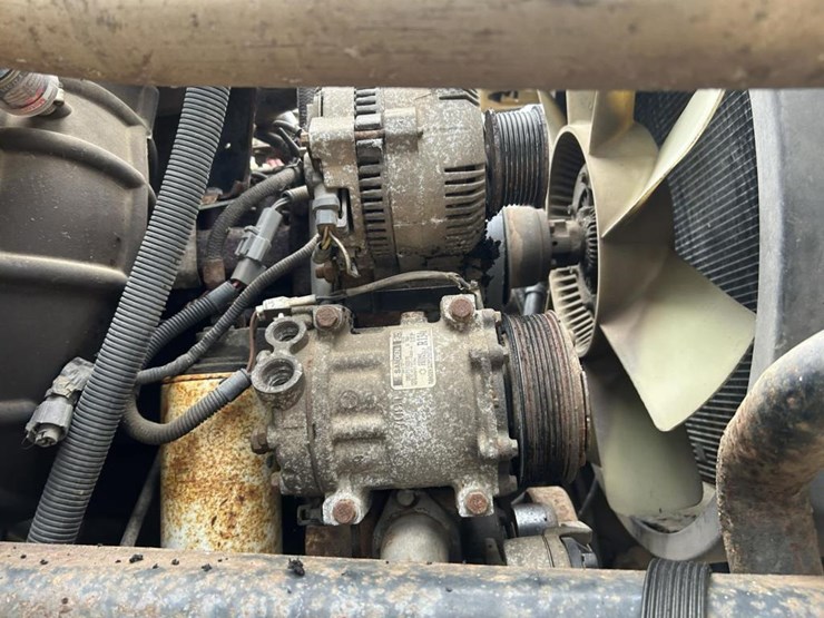 #1429-•-1995-ford-f-series-flatbed-truck-image-37