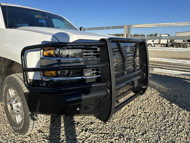 2015-chevrolet-silverado-2500hd-image-68