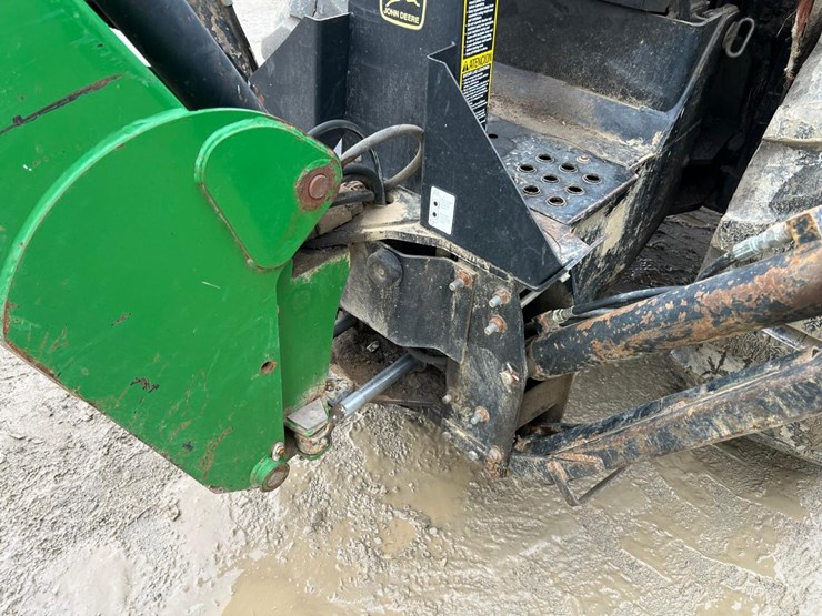 john-deere-4700-image-22