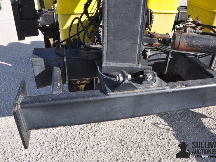 black-machine-16-17-image-9