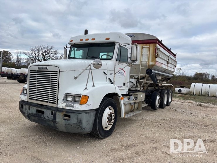 freightliner-fld112-image-20
