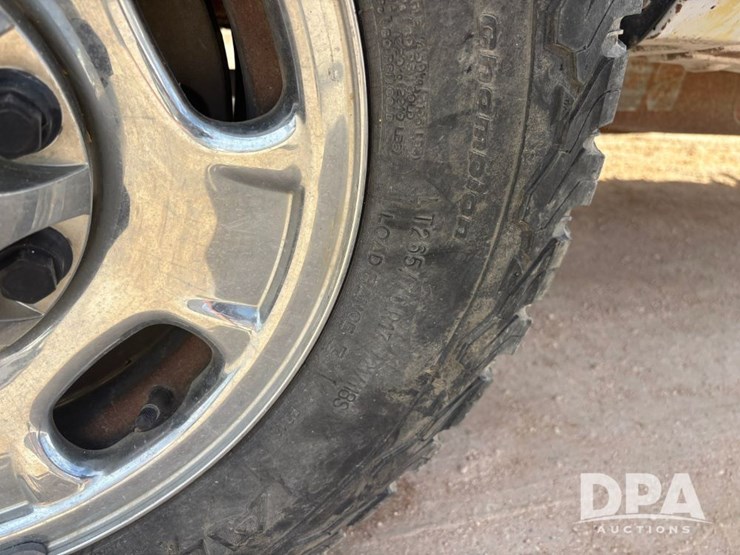 chevrolet-silverado-2500hd-image-23