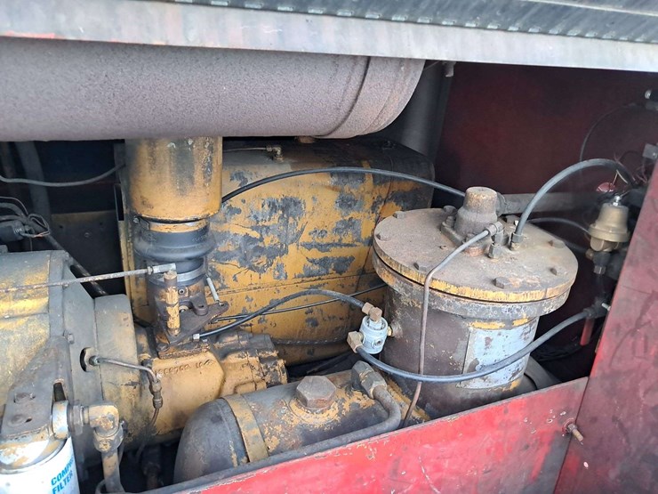 1993-john-deere-185-image-8