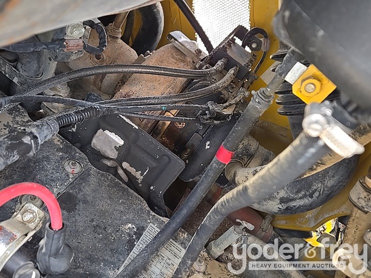 2018-komatsu-d61pxi-24-image-84