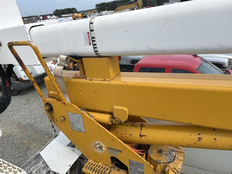 international-4000-image-43