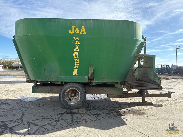 j&a-909-haycruncher-image-6