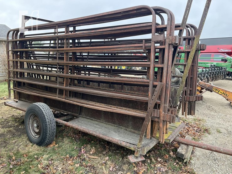 palco-panels-&-loading-alley-trailer-image-2