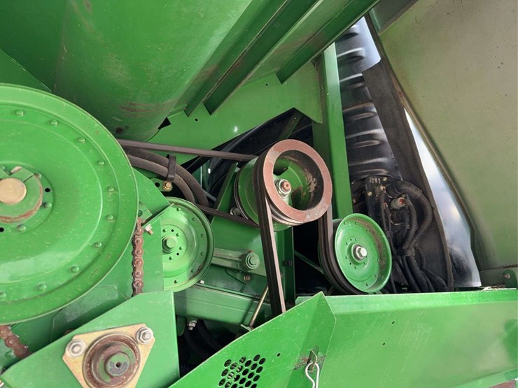 2013-john-deere-s670-image-71