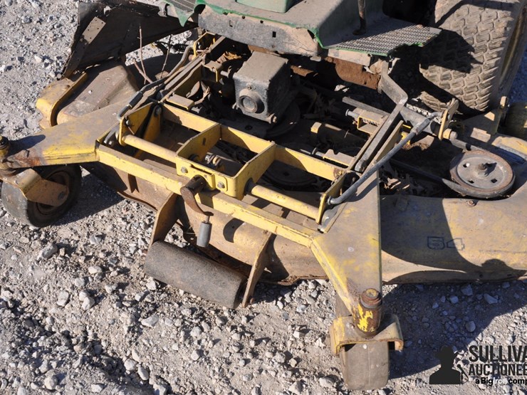 john-deere-f725-image-9