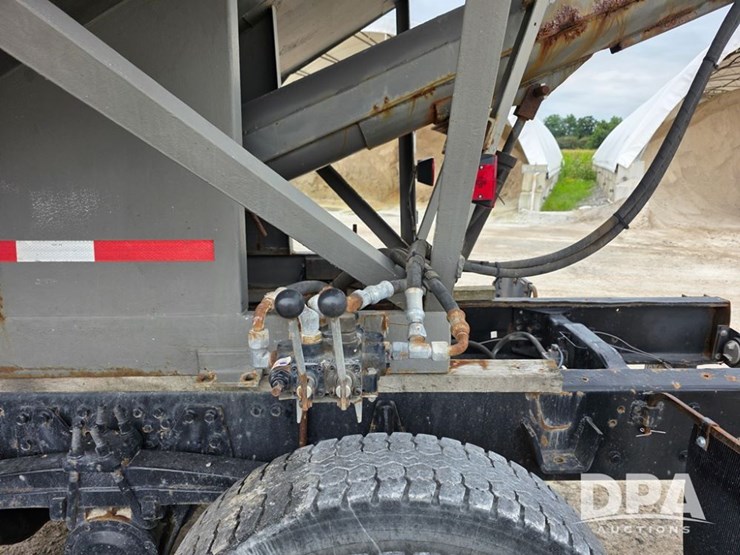 1990-kenworth-t600-image-5