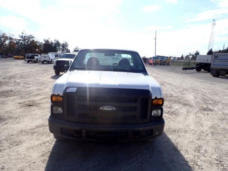 2008-ford-f350-xl-image-2