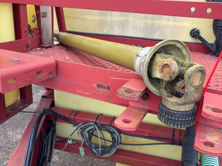 hardi-command-sprayer-image-20