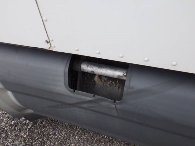 peterbilt-579-image-8