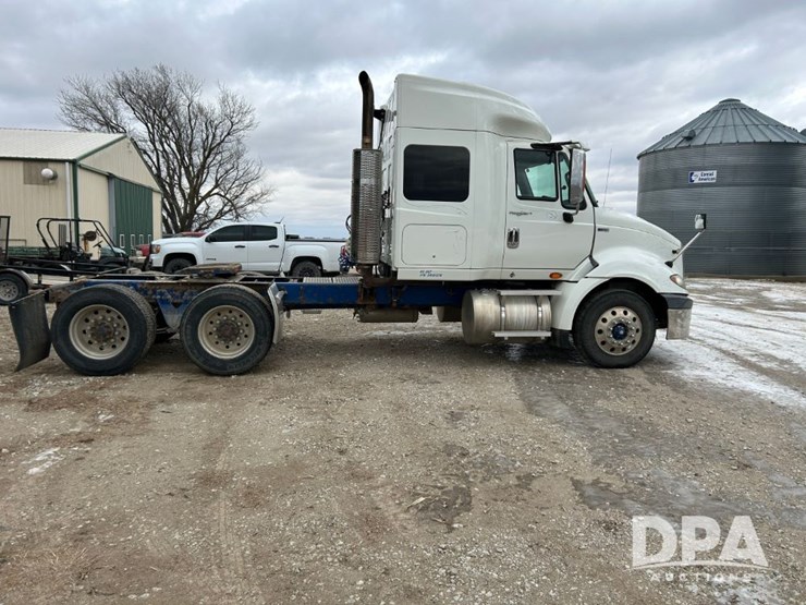 international-prostar-image-18