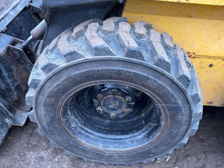 2002-new-holland-ls150-image-6