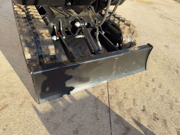 2025-miva-va15p-mini-excavator-image-10