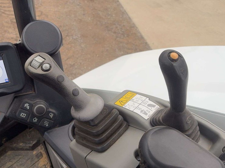 2023-bobcat-e42r2-image-45