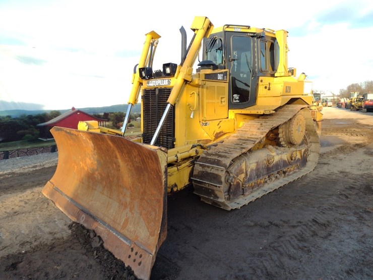 caterpillar-d6t-xl-image-49