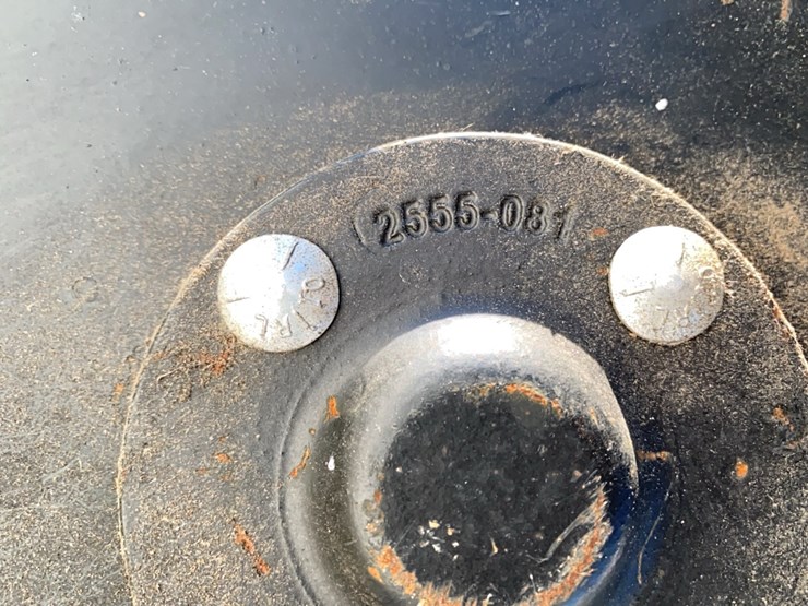 16-new-row-cleaners-bolt-pattern-for-white-and-jd-planters-image-3