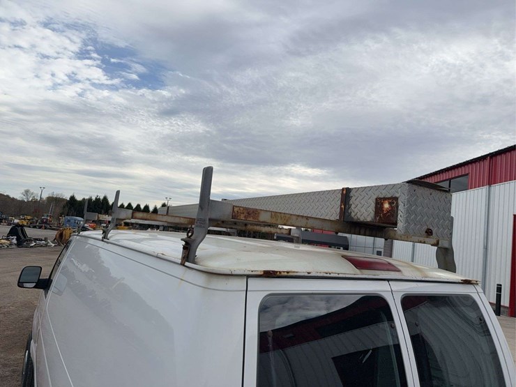 2005-ford-econovan-image-29