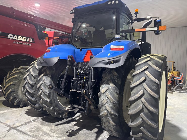 new-holland-t8.350-image-6