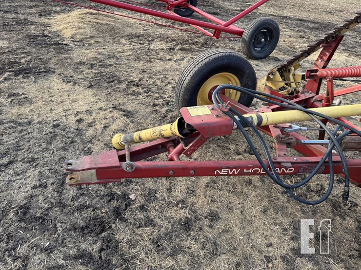 new-holland-456-image-12