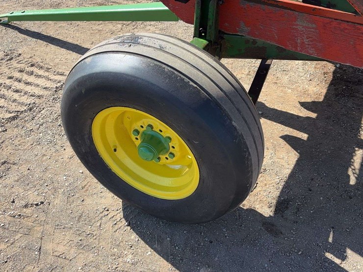 j&m-gravity-wagon-image-7