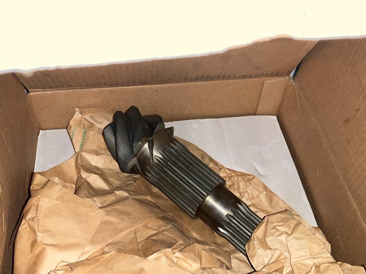 #577-•-clark-skidder-part-image-1