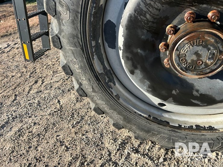 case-ih-patriot-4440-image-16