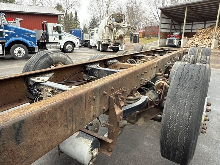 kenworth-t600-image-31