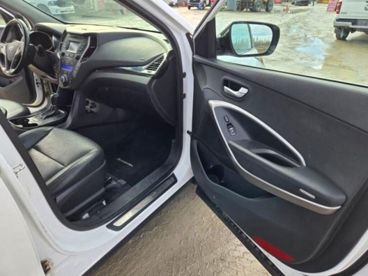 hyundai-santa-fe-image-31