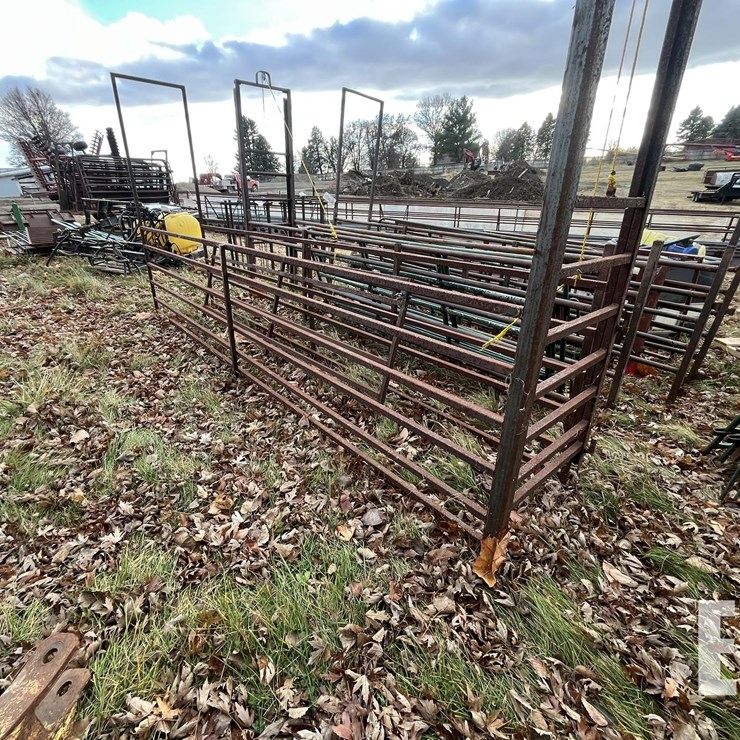 SHOP BUILT SHEEP/GOAT ALLEY